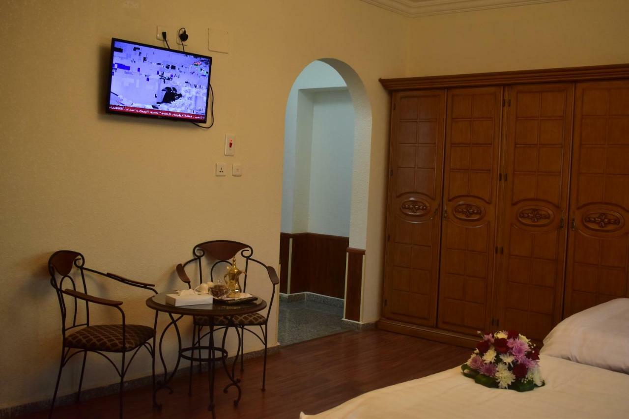 Genac Hotel ยันบู ภายนอก รูปภาพ