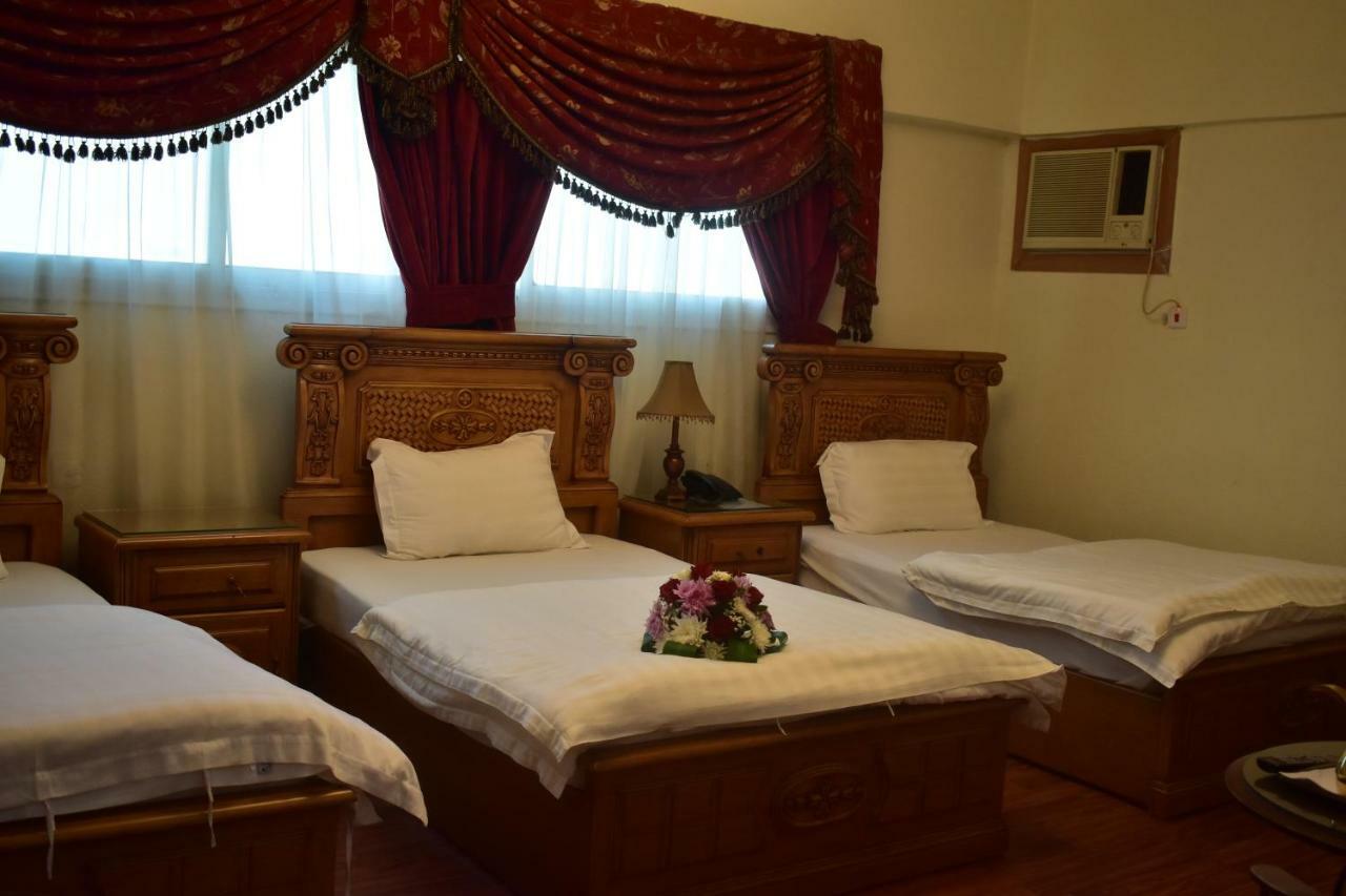 Genac Hotel ยันบู ภายนอก รูปภาพ
