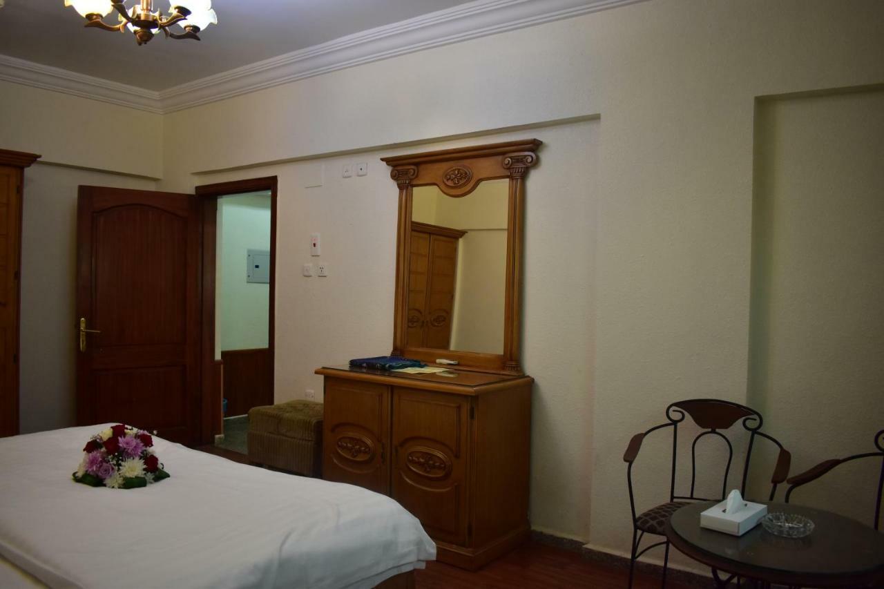 Genac Hotel ยันบู ภายนอก รูปภาพ