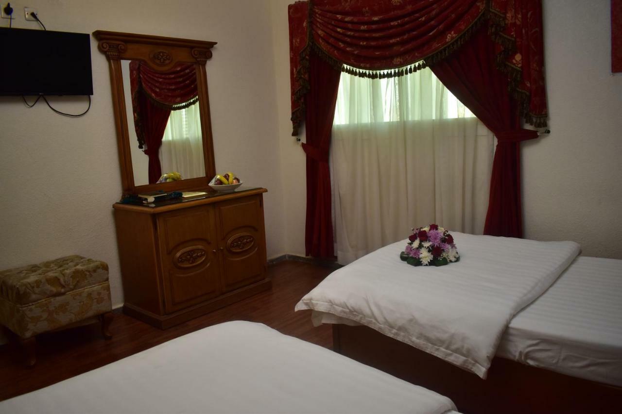 Genac Hotel ยันบู ภายนอก รูปภาพ