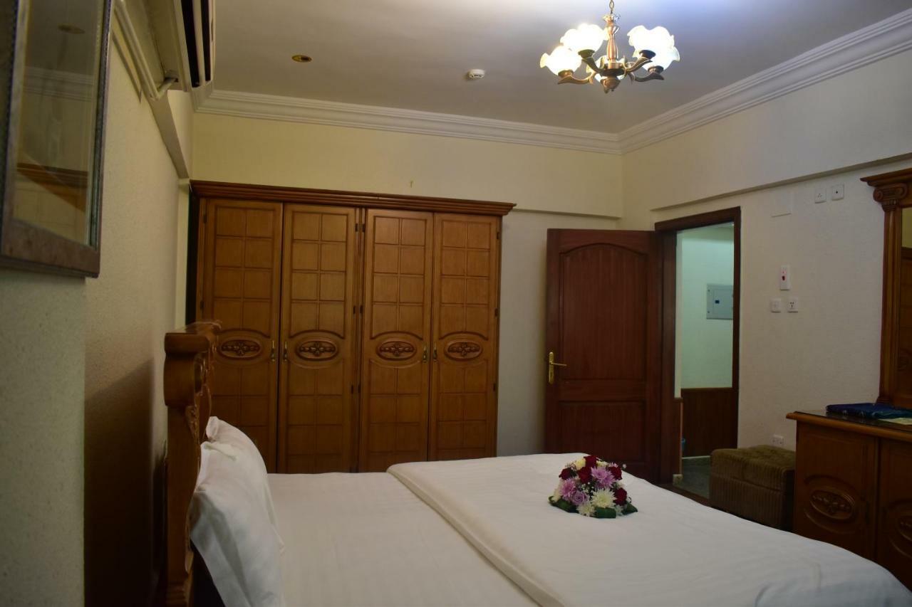 Genac Hotel ยันบู ภายนอก รูปภาพ
